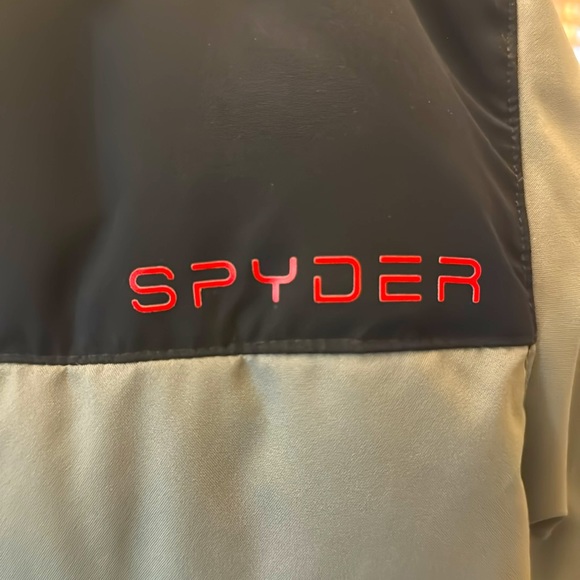 Spyder - Bromont - Ski/Snowboard Jacket - Size L - Like new condition - Picture 3 of 9